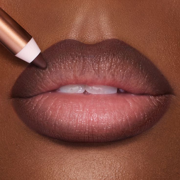 Lip Liner – SITARA KORTRIJK
