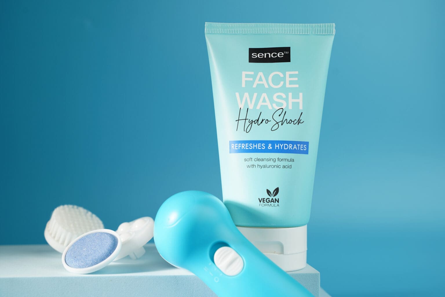 Hydro Shock Face Wash Refreshes & Hydrates 150ml